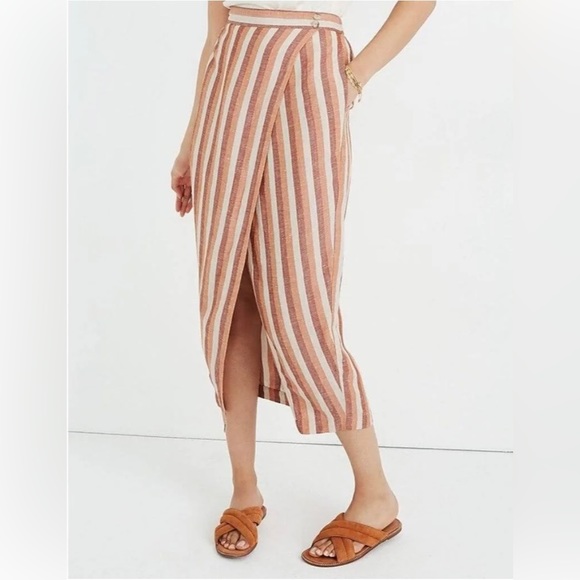 Linen-Cotton Overlay Skirt in Stripe - Picture 2 of 6